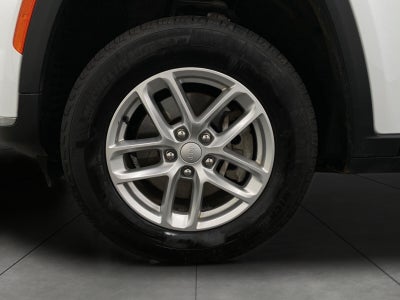 2024 Jeep Grand Cherokee L Laredo 4x4