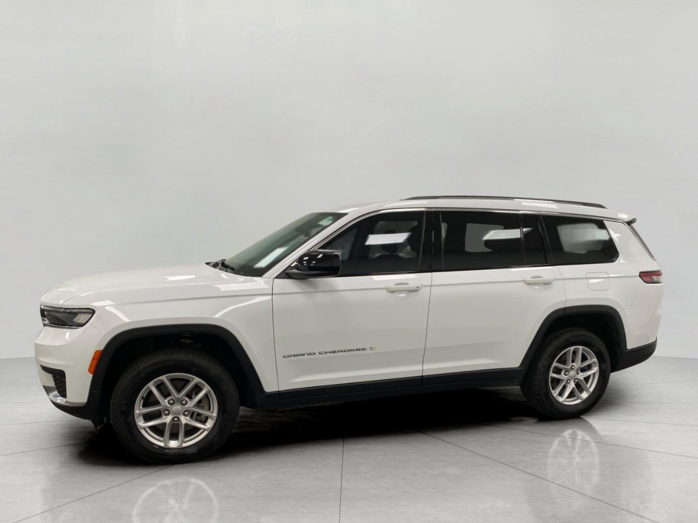 2024 Jeep Grand Cherokee L Laredo 4x4