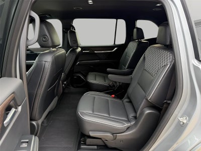 2024 GMC Acadia AWD 4dr Denali