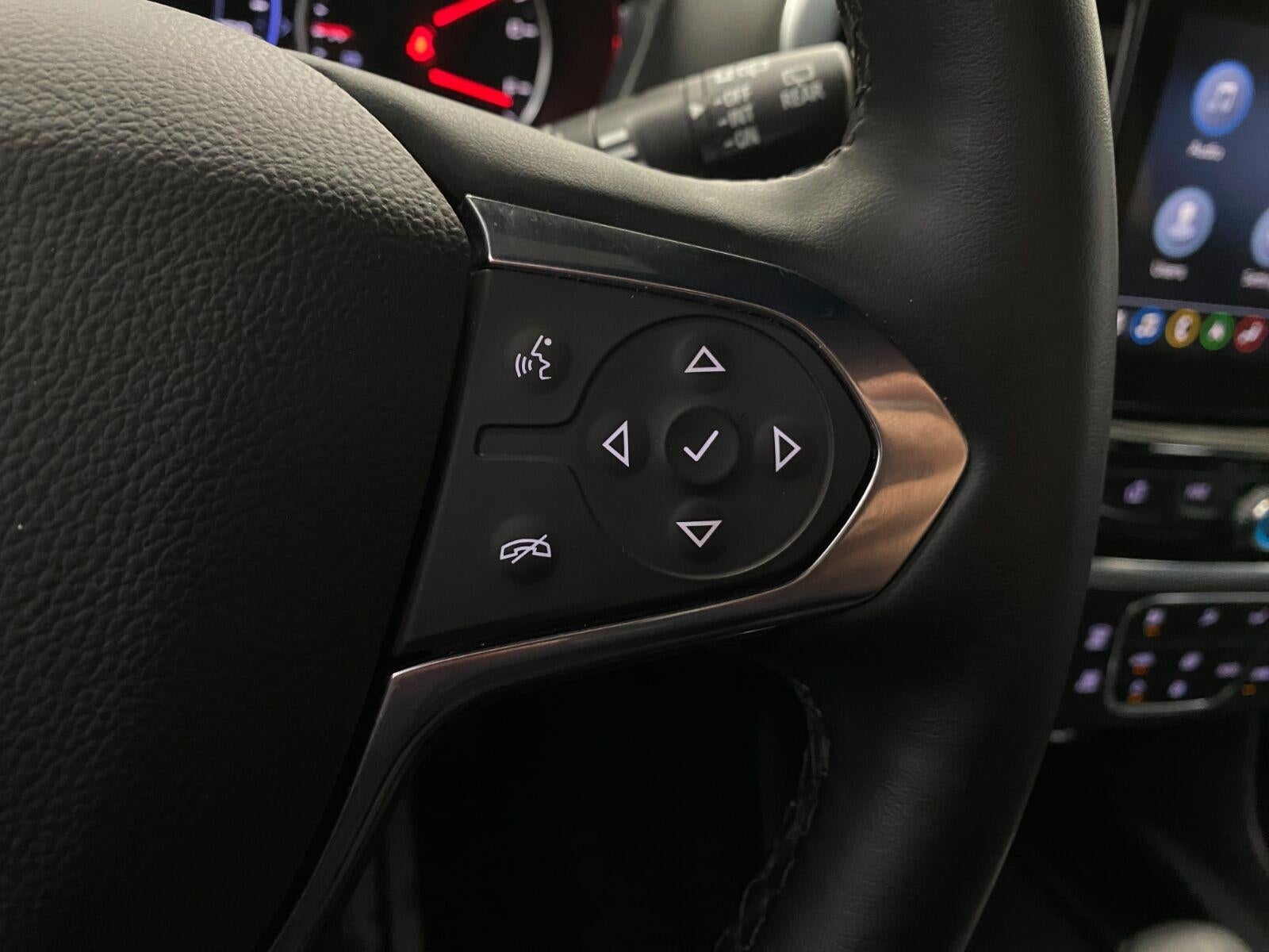 2023 Chevrolet Traverse AWD 4dr Premier