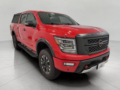 2022 Nissan Titan 4x4 Crew Cab PRO-4X