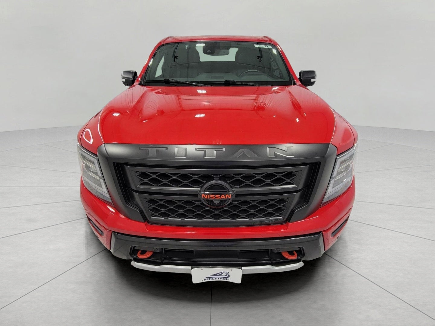 2022 Nissan Titan 4x4 Crew Cab PRO-4X