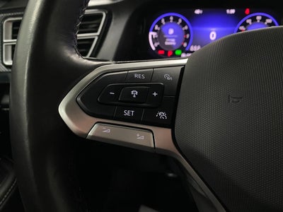 2025 Volkswagen Atlas Cross Sport 2.0T SEL Premium R-Line 4MOTION