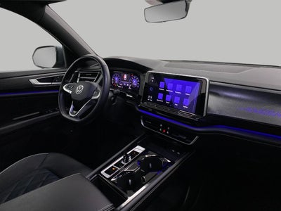 2025 Volkswagen Atlas Cross Sport 2.0T SEL Premium R-Line 4MOTION