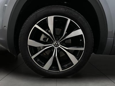 2025 Volkswagen Atlas Cross Sport 2.0T SEL Premium R-Line 4MOTION