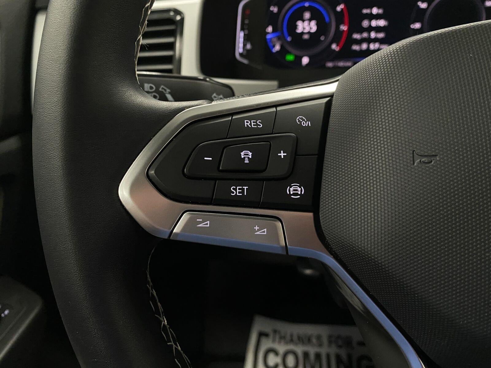 2023 Volkswagen Atlas Cross Sport 3.6L V6 SE w/Technology 4MOTION