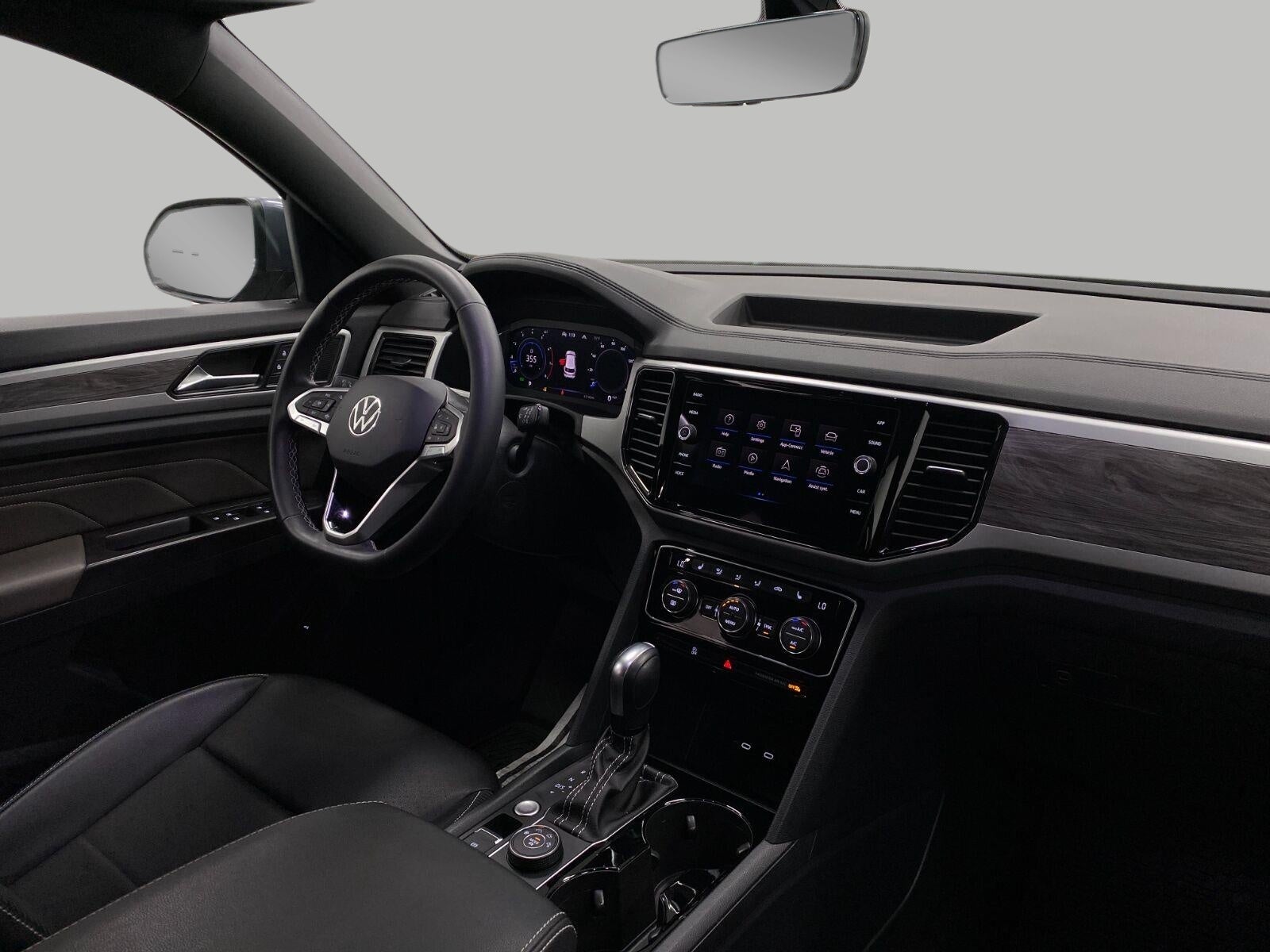 2023 Volkswagen Atlas Cross Sport 3.6L V6 SE w/Technology 4MOTION