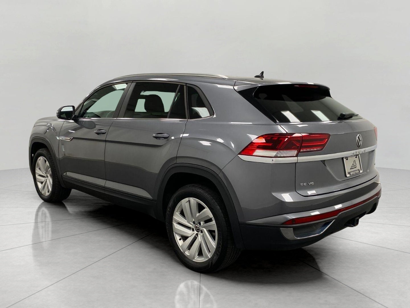 2023 Volkswagen Atlas Cross Sport 3.6L V6 SE w/Technology 4MOTION
