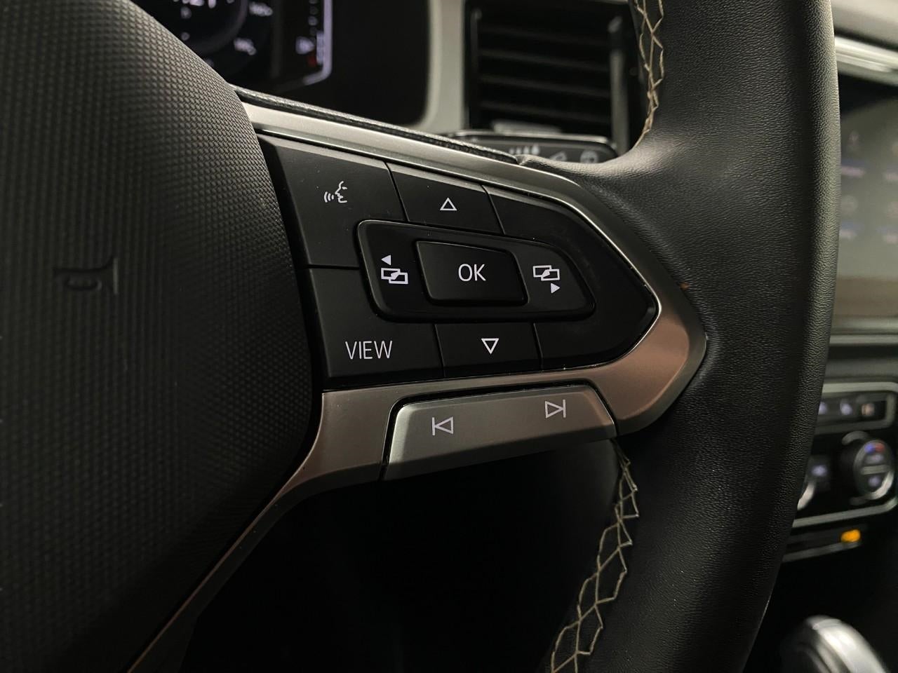 2023 Volkswagen Atlas Cross Sport 3.6L V6 SE w/Technology 4MOTION