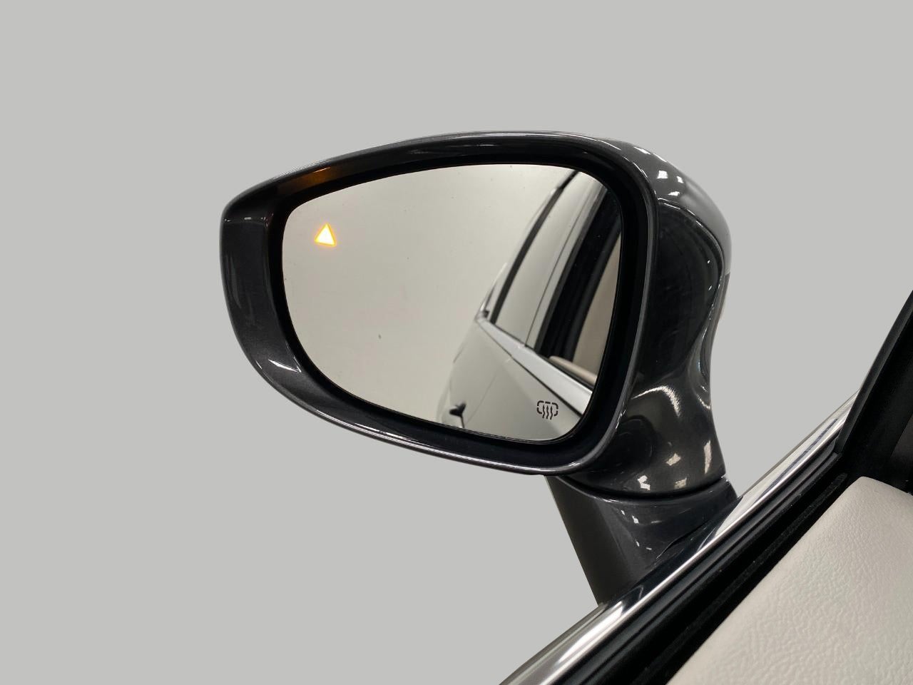 2017 Chrysler PACIFICA MINI-VAN, PASSENGER