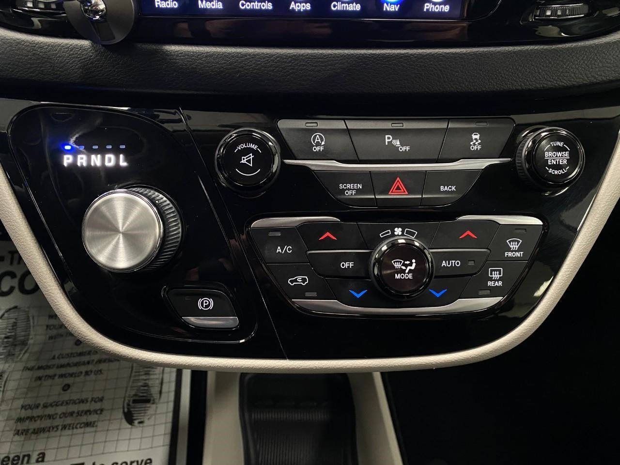 2017 Chrysler PACIFICA MINI-VAN, PASSENGER