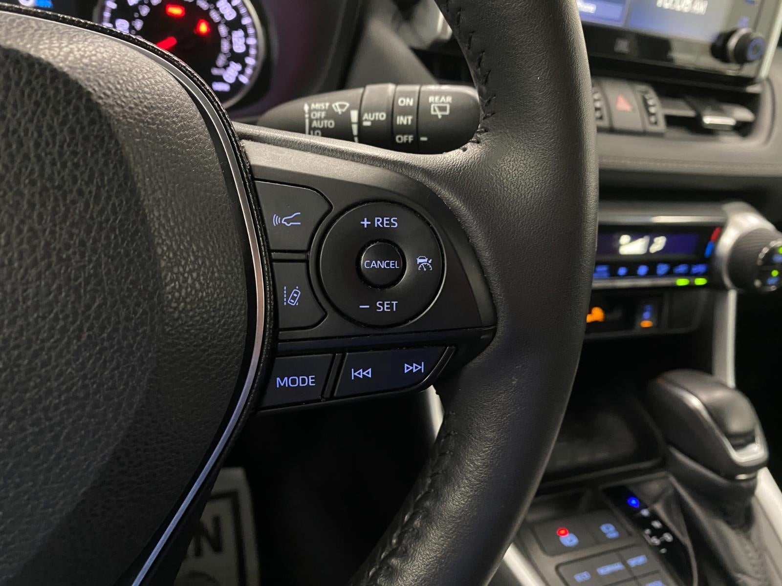 2019 Toyota RAV4 XLE Premium AWD