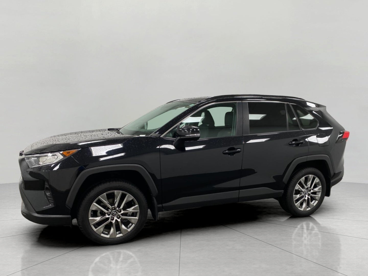 2019 Toyota RAV4 XLE Premium AWD