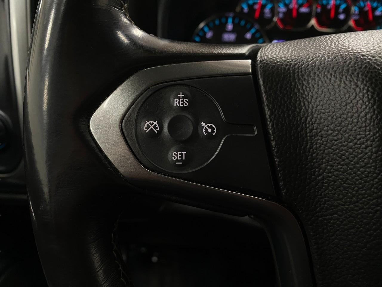 2017 Chevrolet SILVERADO 1500 CREW CAB PICKUP - SHORT BED