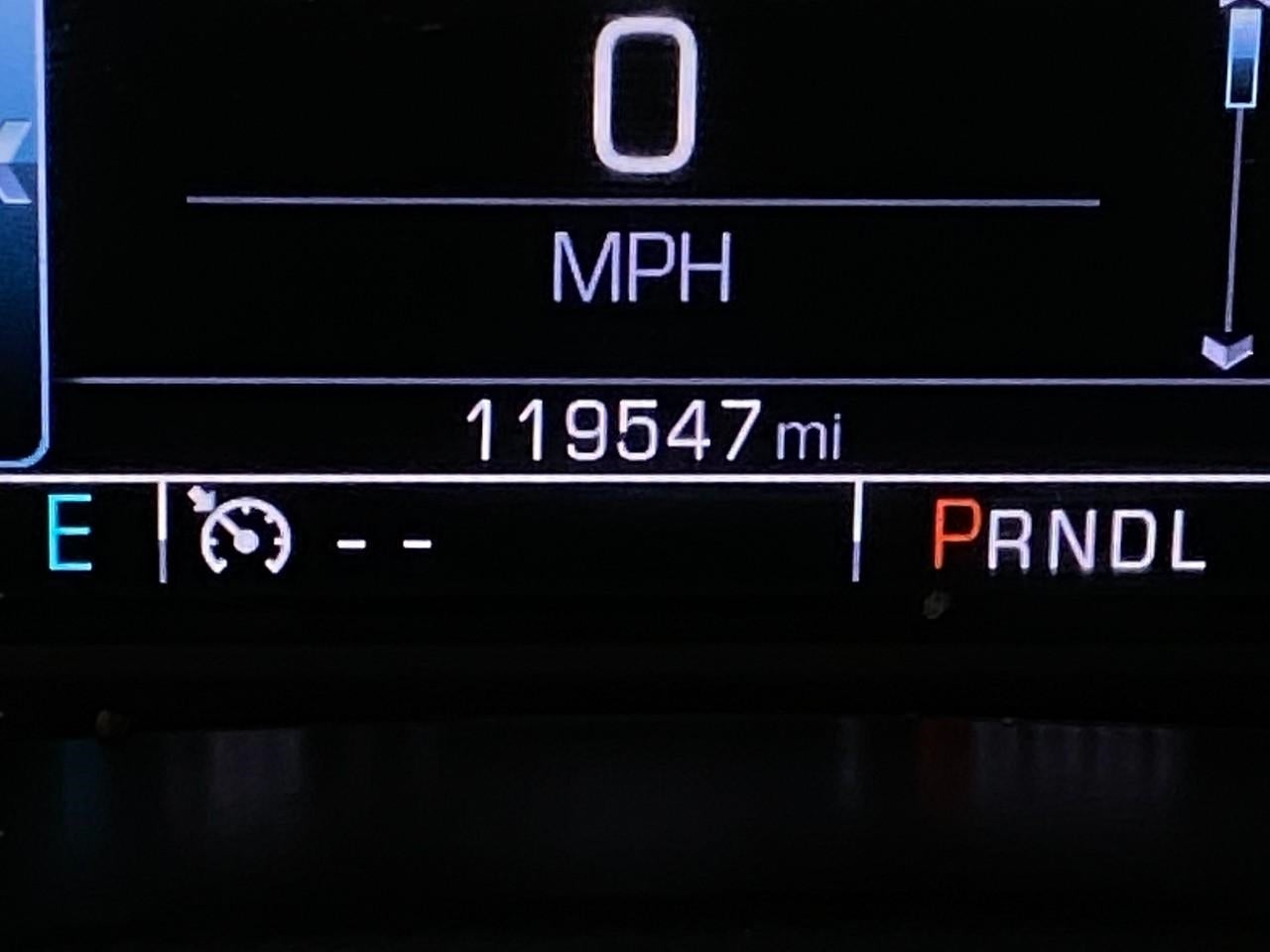 2017 Chevrolet SILVERADO 1500 CREW CAB PICKUP - SHORT BED