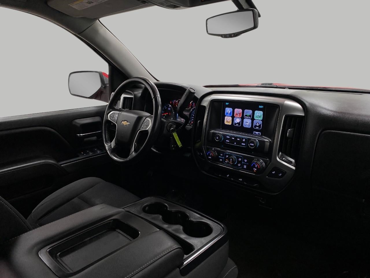 2017 Chevrolet SILVERADO 1500 CREW CAB PICKUP - SHORT BED
