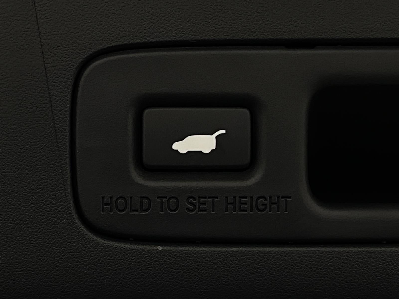 2026 Acura ADX AWD w/A-Spec Advance Package
