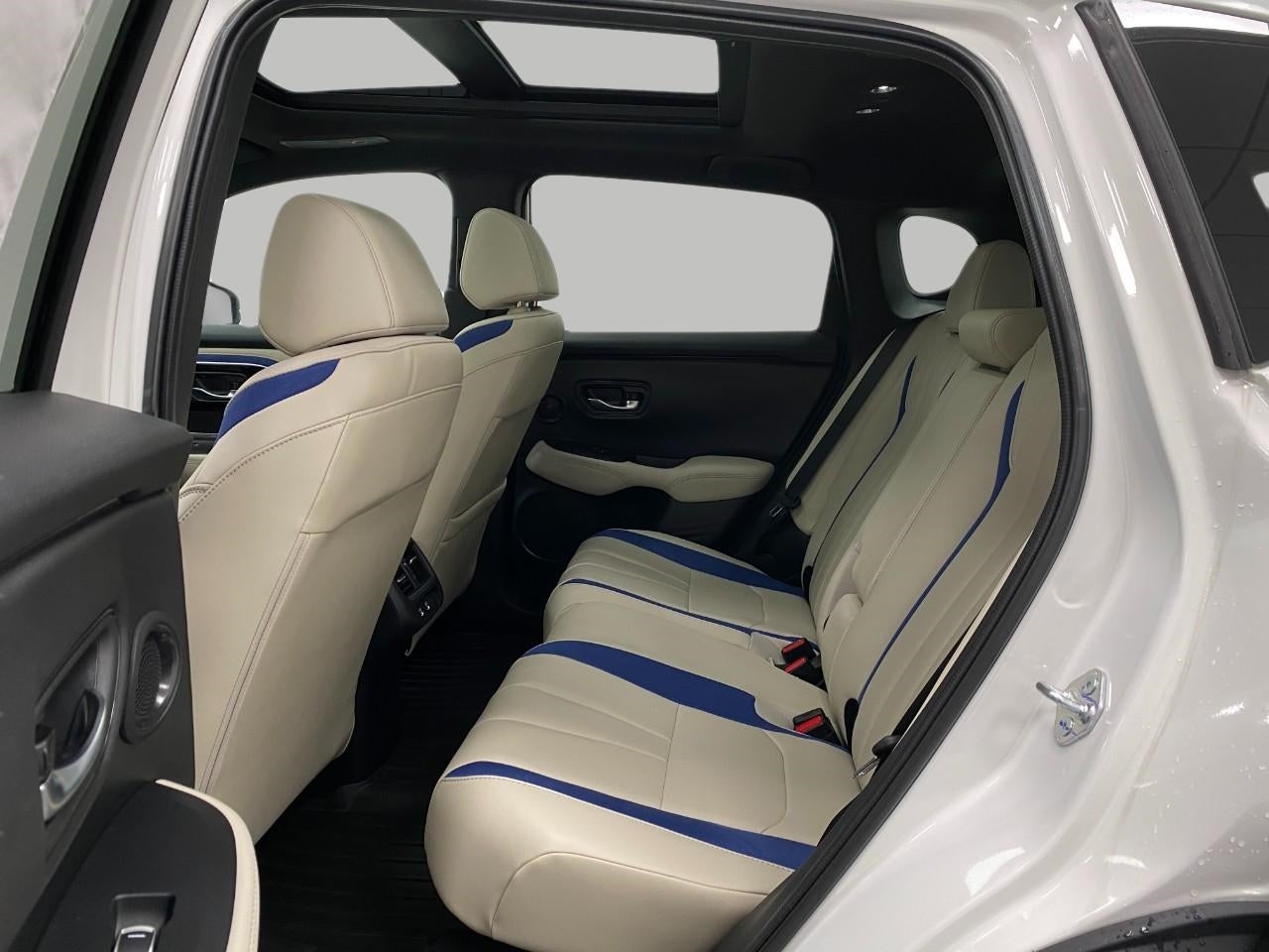 2025 Acura ADX AWD w/A-Spec Advance Package