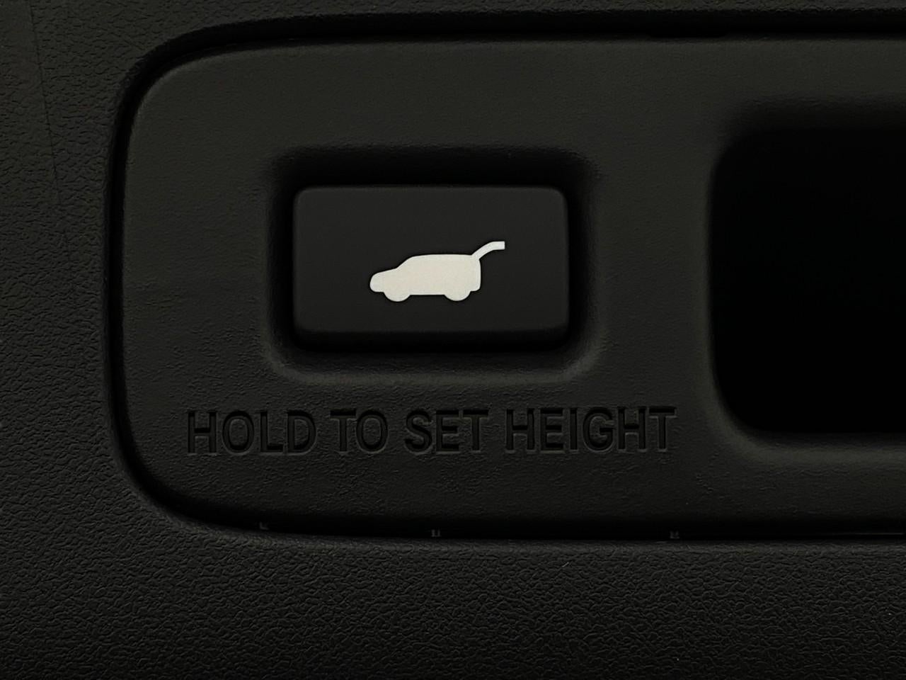 2025 Acura ADX AWD w/A-Spec Advance Package