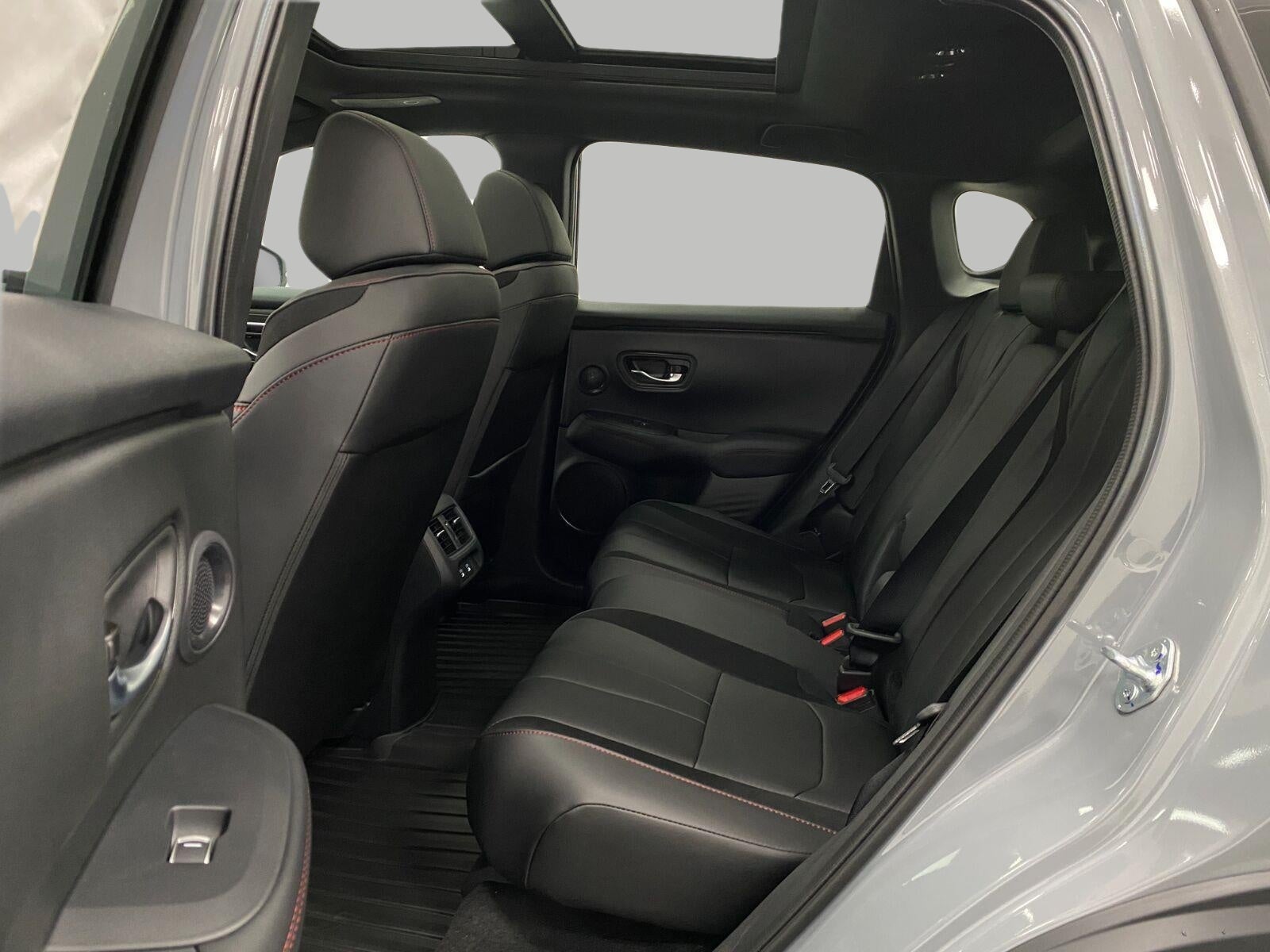 2026 Acura ADX AWD w/A-Spec Advance Package