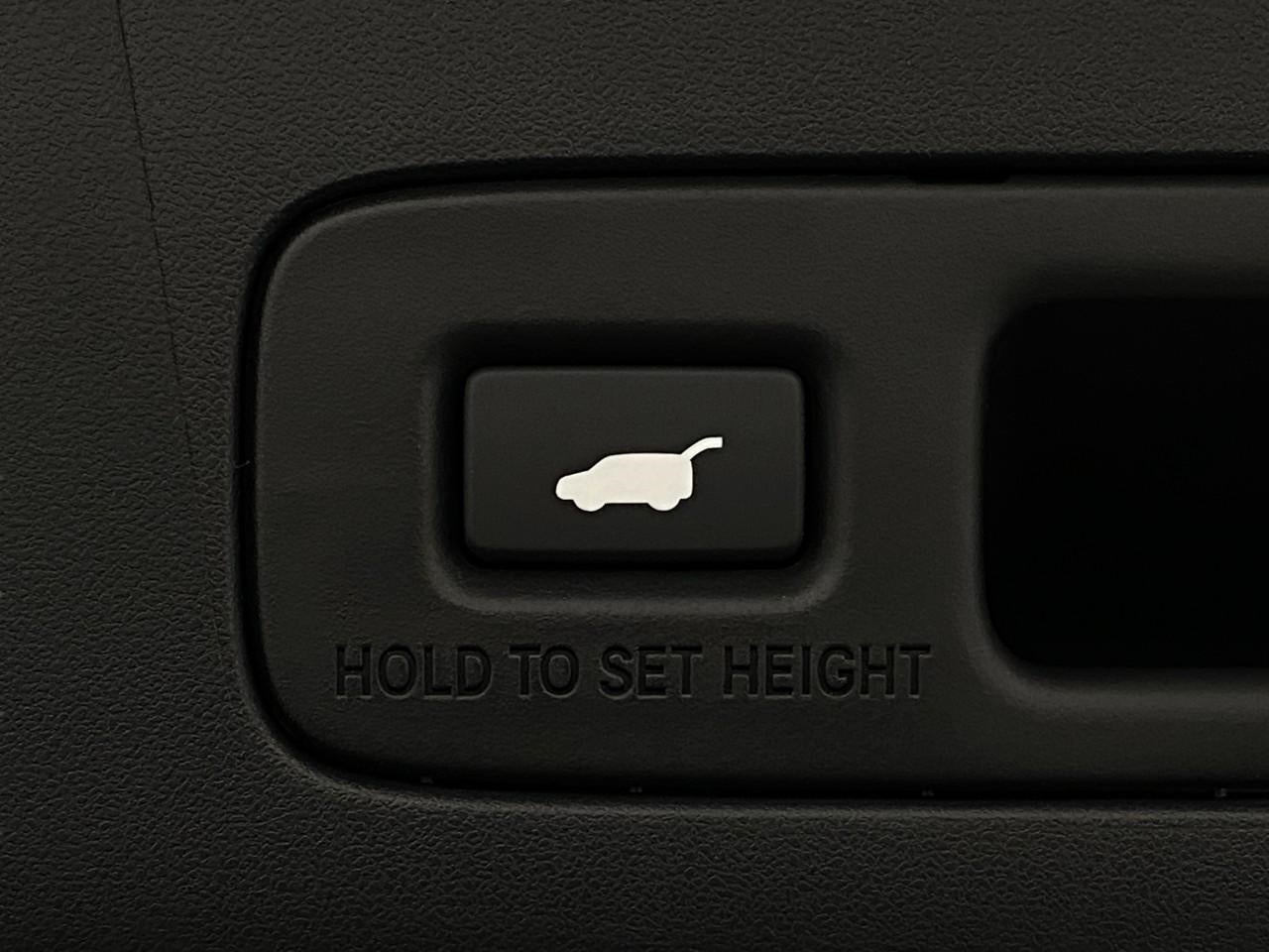 2026 Acura ADX AWD w/A-Spec Advance Package