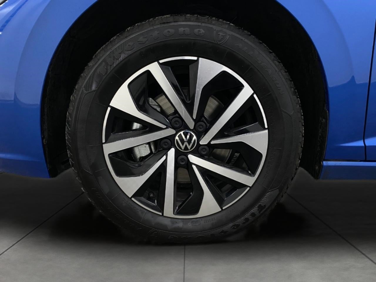 2023 Volkswagen Jetta S Auto