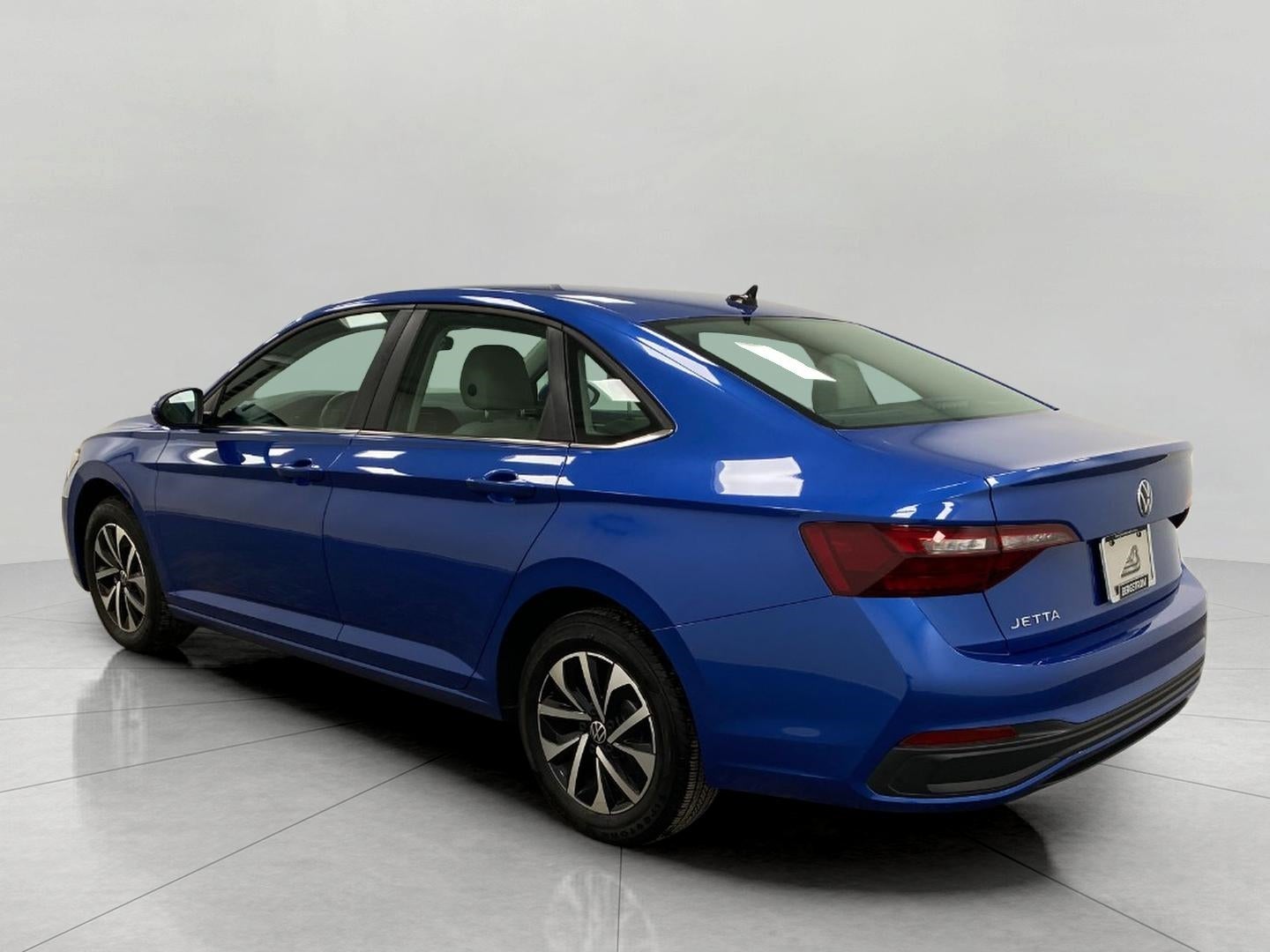 2023 Volkswagen Jetta S Auto