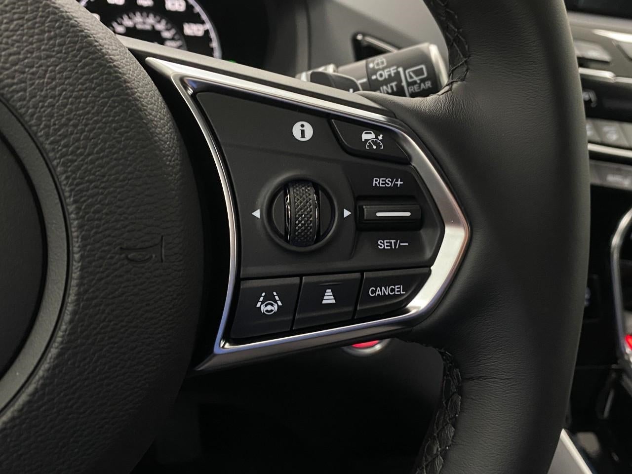 2025 Acura RDX SH-AWD