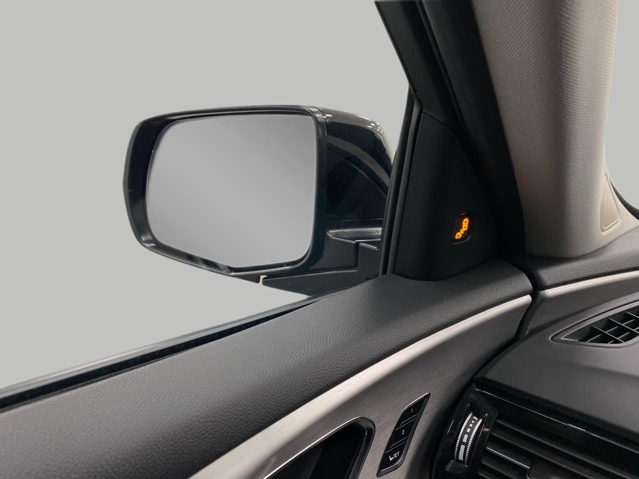 2025 Acura RDX SH-AWD w/Technology Package