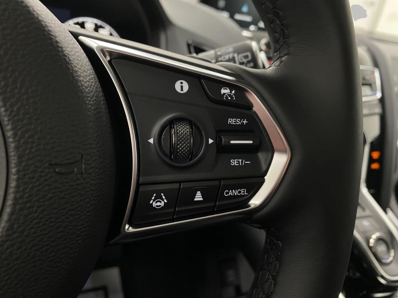 2025 Acura RDX SH-AWD w/Technology Package