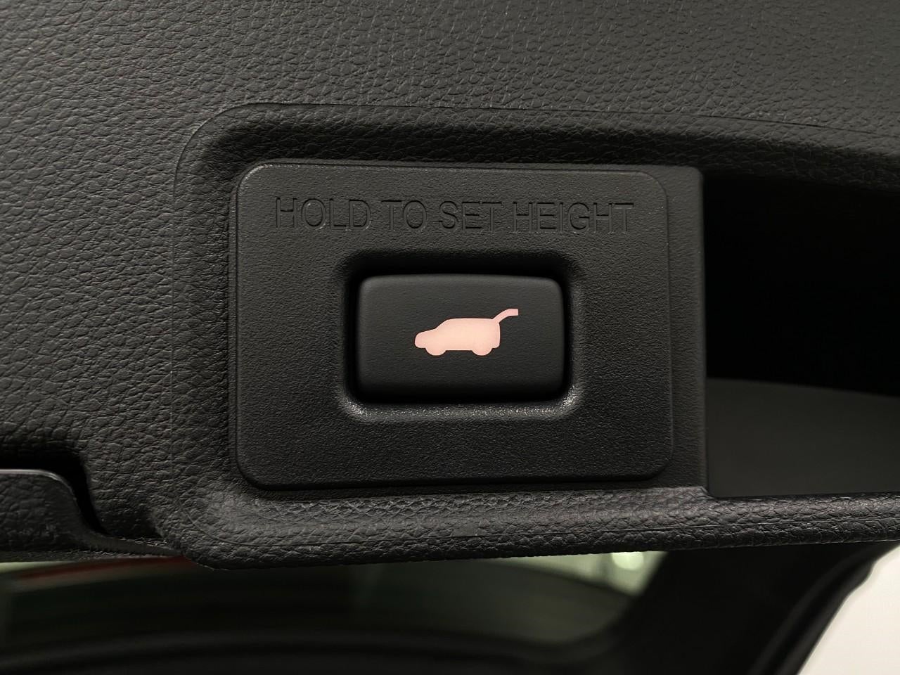 2025 Acura RDX SH-AWD w/Technology Package