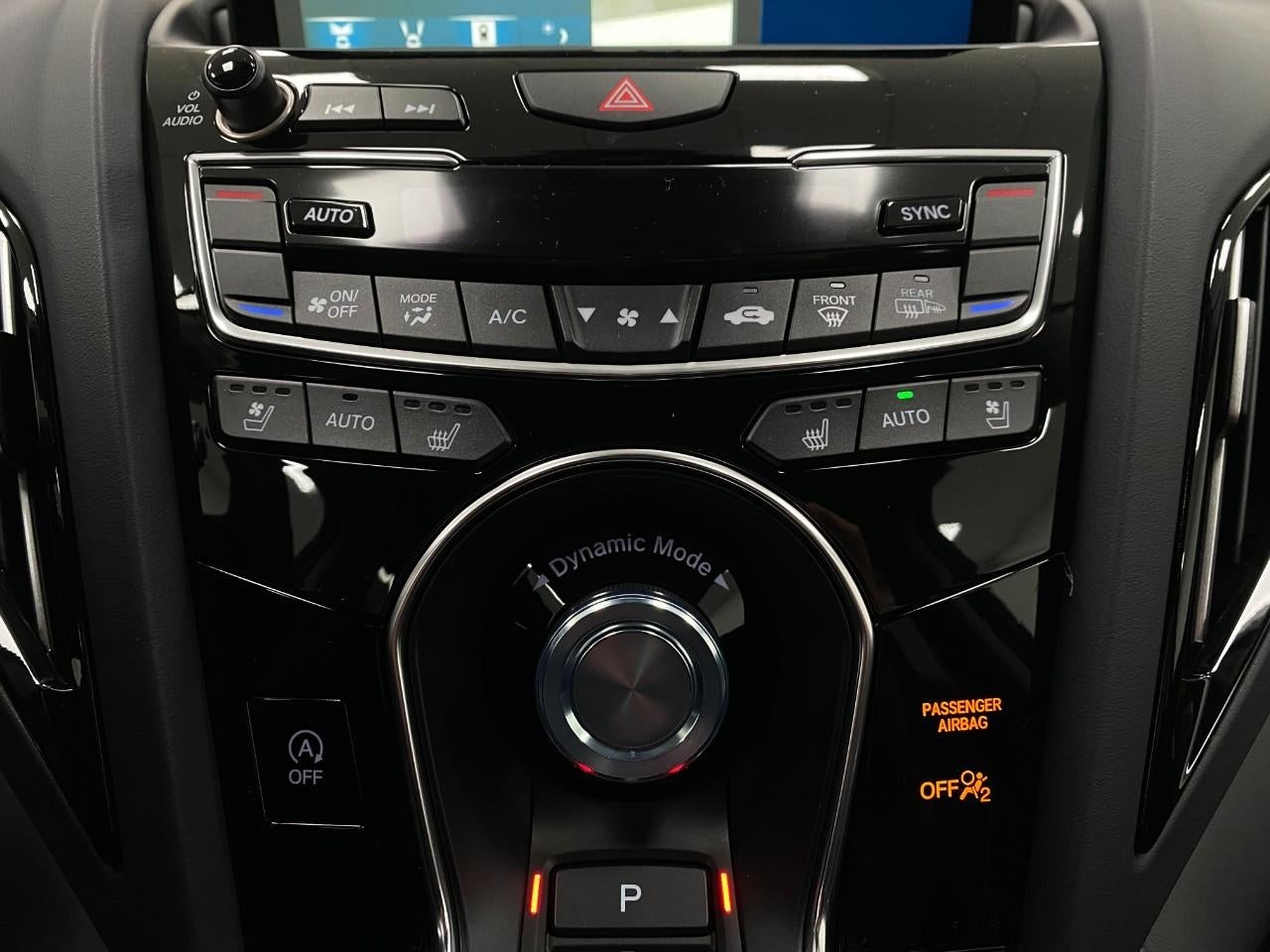 2025 Acura RDX SH-AWD w/Advance Package