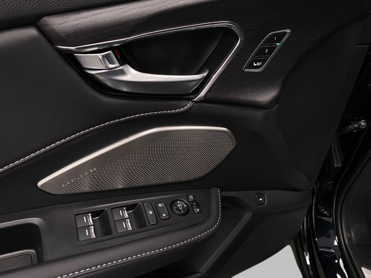 2025 Acura RDX SH-AWD w/Advance Package