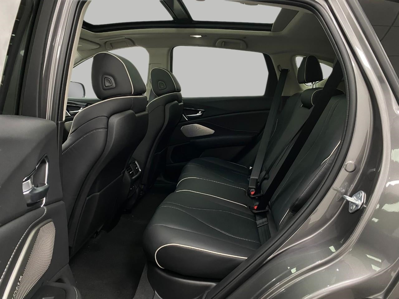 2026 Acura RDX SH-AWD w/Advance Package