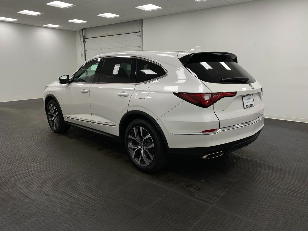 2023 Acura MDX SH-AWD w/Technology Package