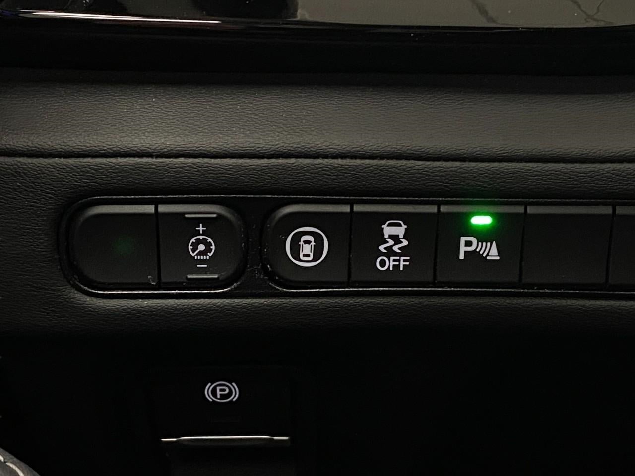 2025 Acura MDX SH-AWD w/Technology Package