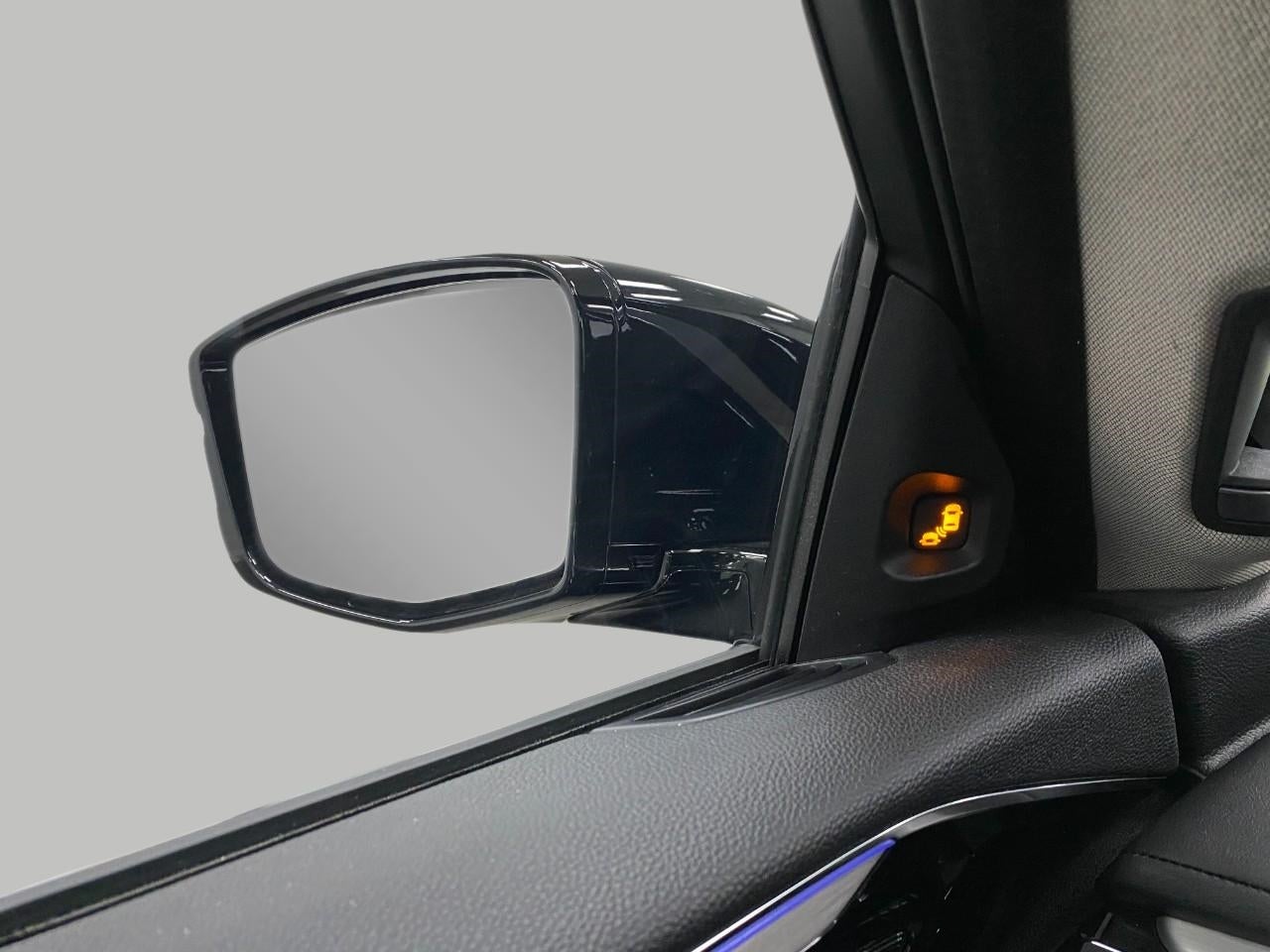 2025 Acura MDX SH-AWD w/Technology Package