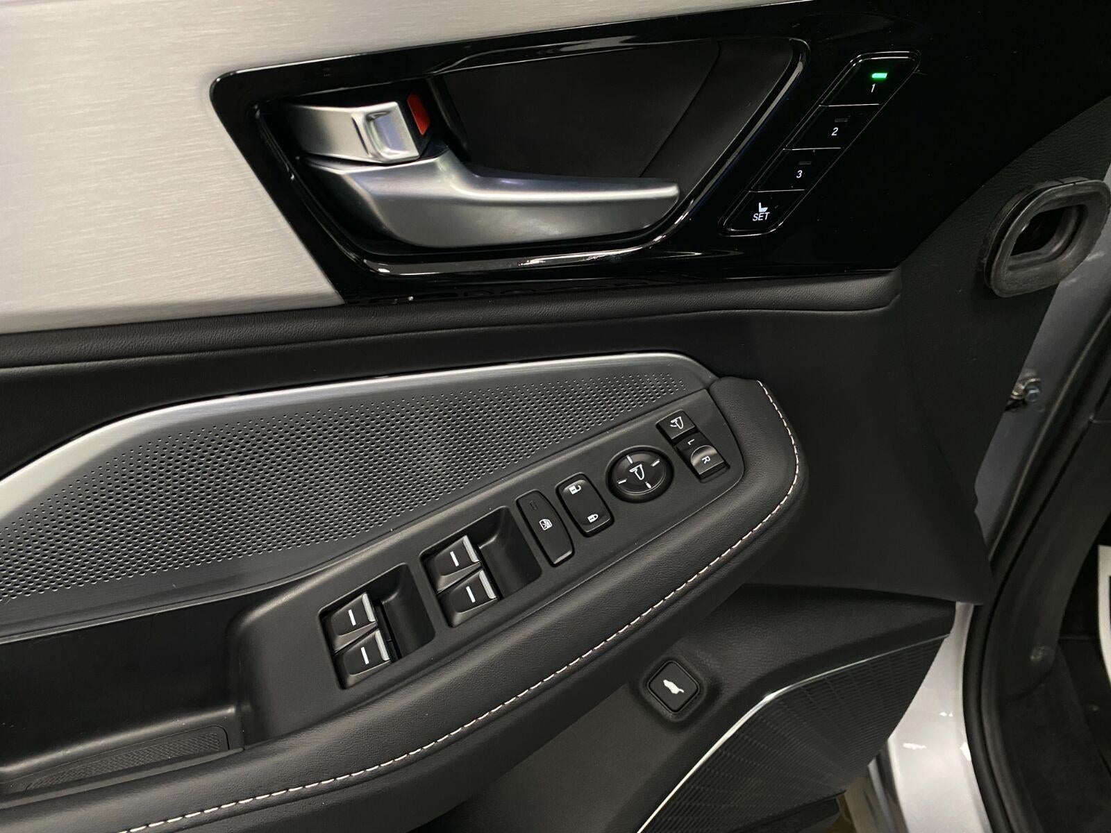 2026 Acura MDX SH-AWD w/Technology Package