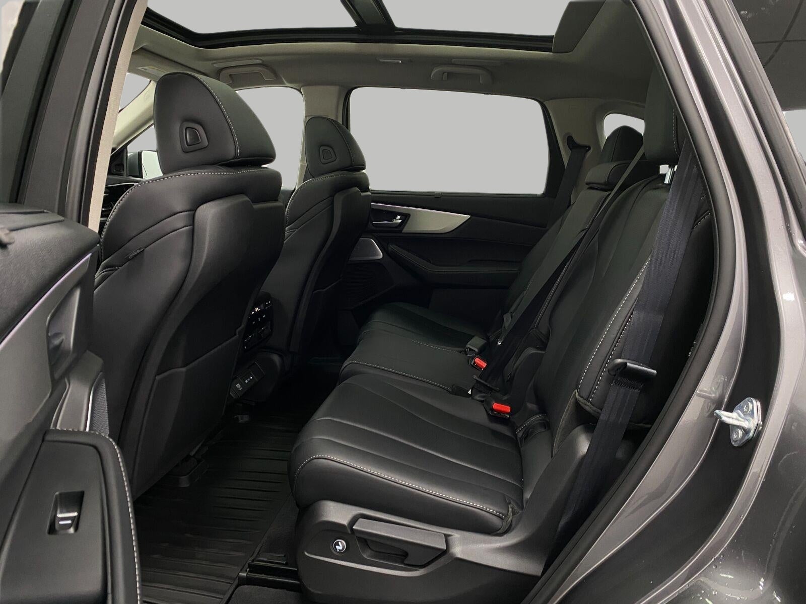 2026 Acura MDX SH-AWD w/Technology Package