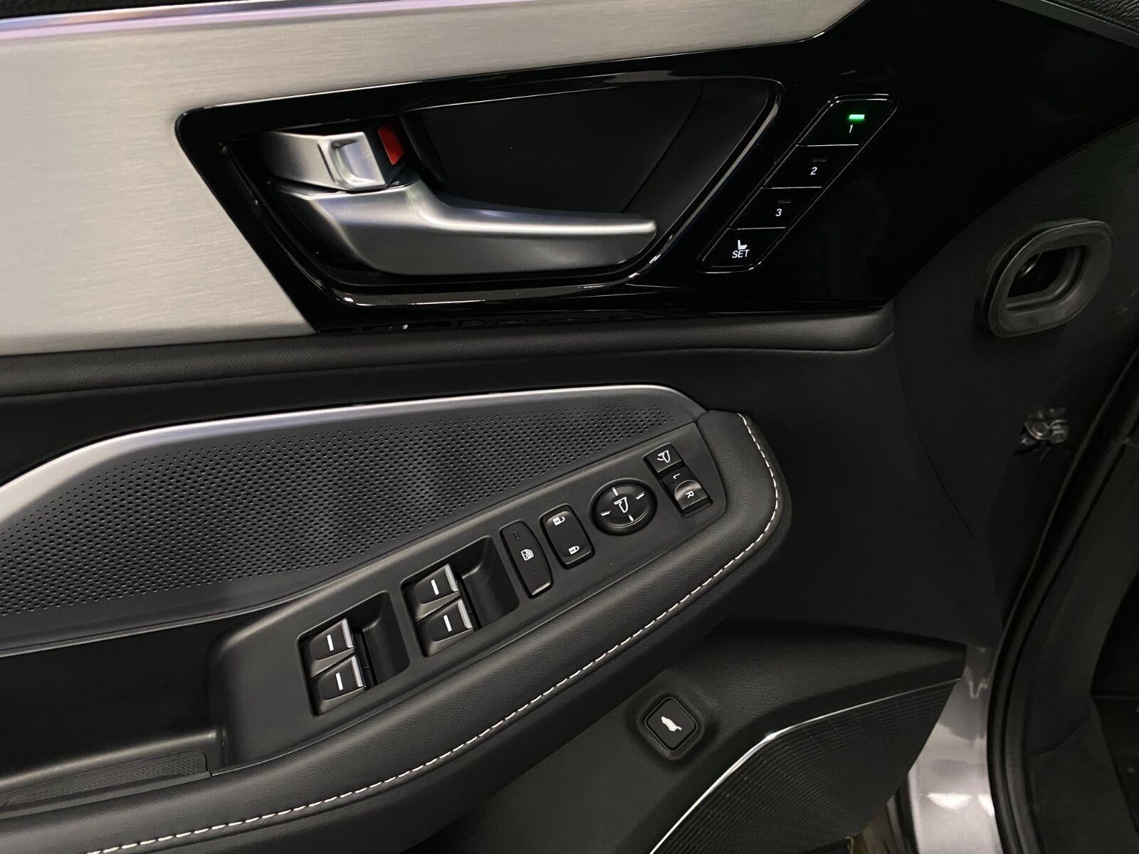 2026 Acura MDX SH-AWD w/Technology Package
