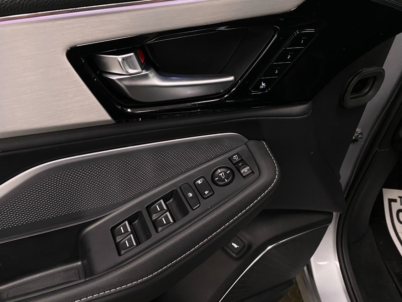 2026 Acura MDX SH-AWD w/Technology Package