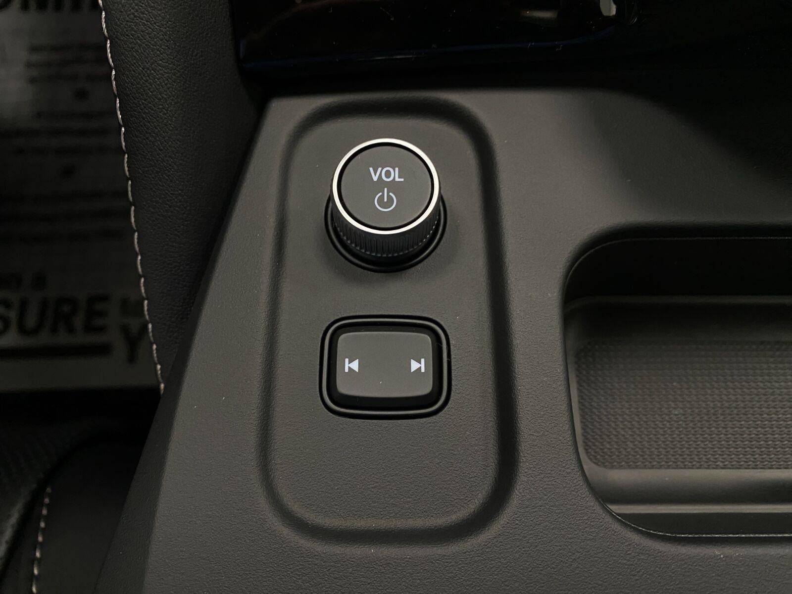 2026 Acura MDX SH-AWD w/Advance Package