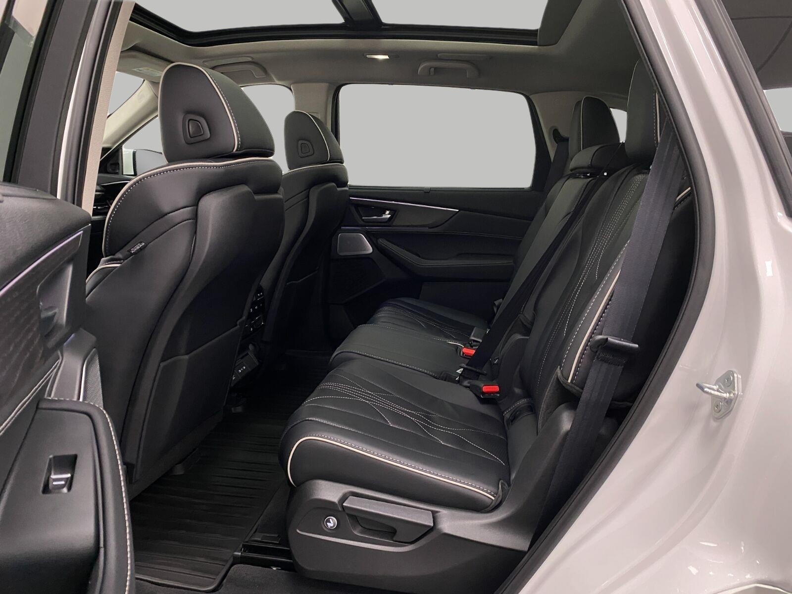 2026 Acura MDX SH-AWD w/Advance Package