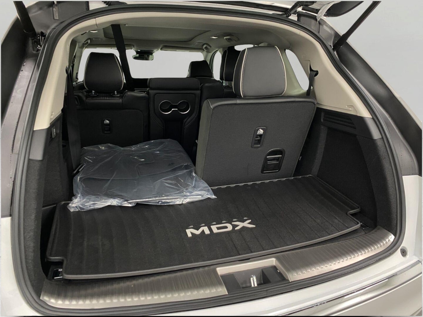 2026 Acura MDX SH-AWD w/Advance Package