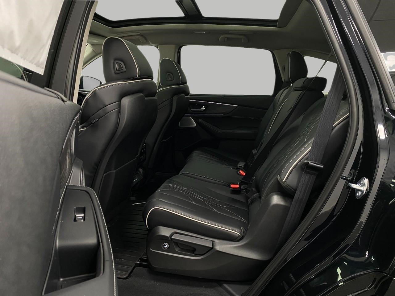 2026 Acura MDX SH-AWD w/Advance Package