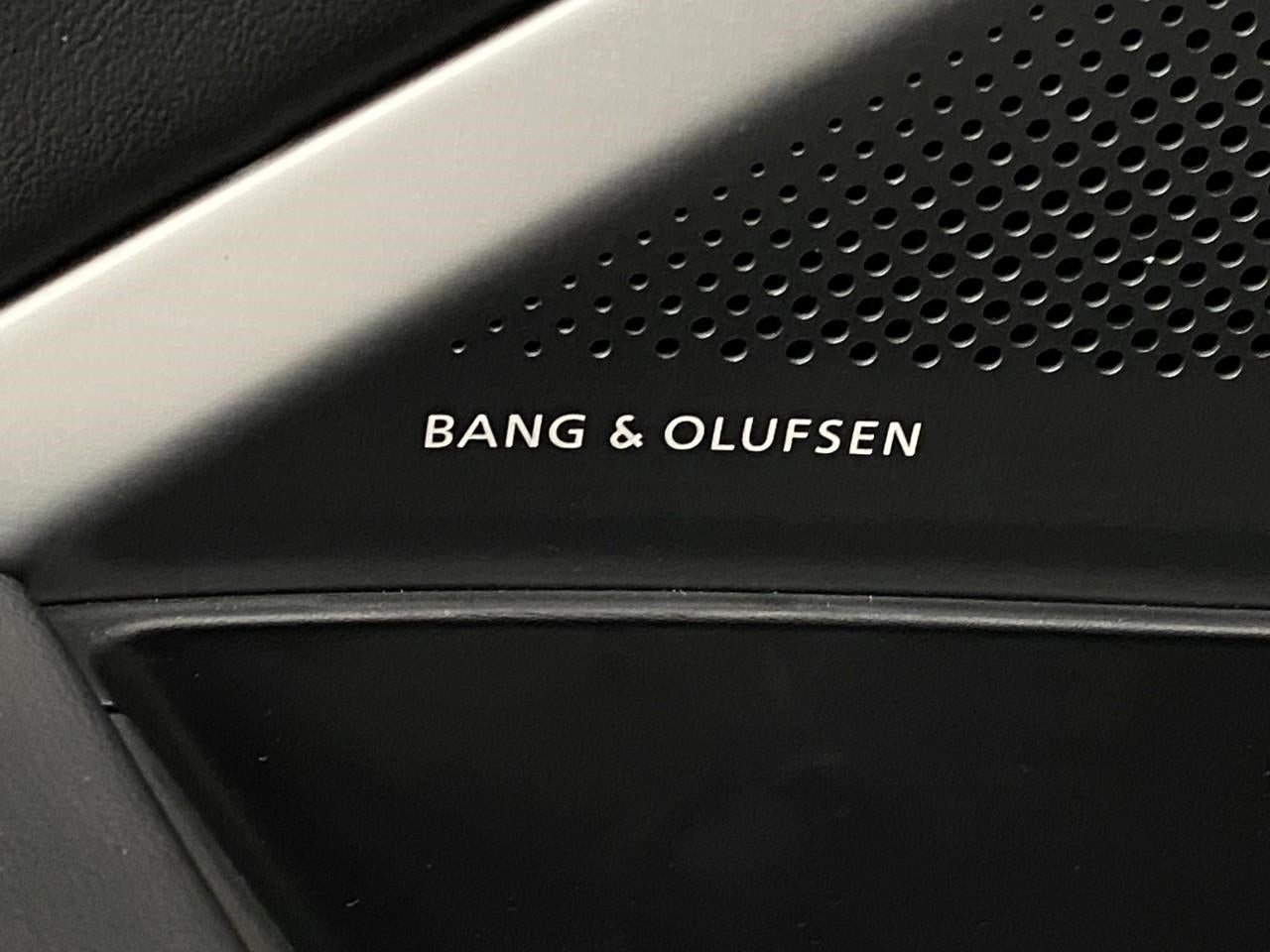 2026 Acura MDX SH-AWD w/Advance Package