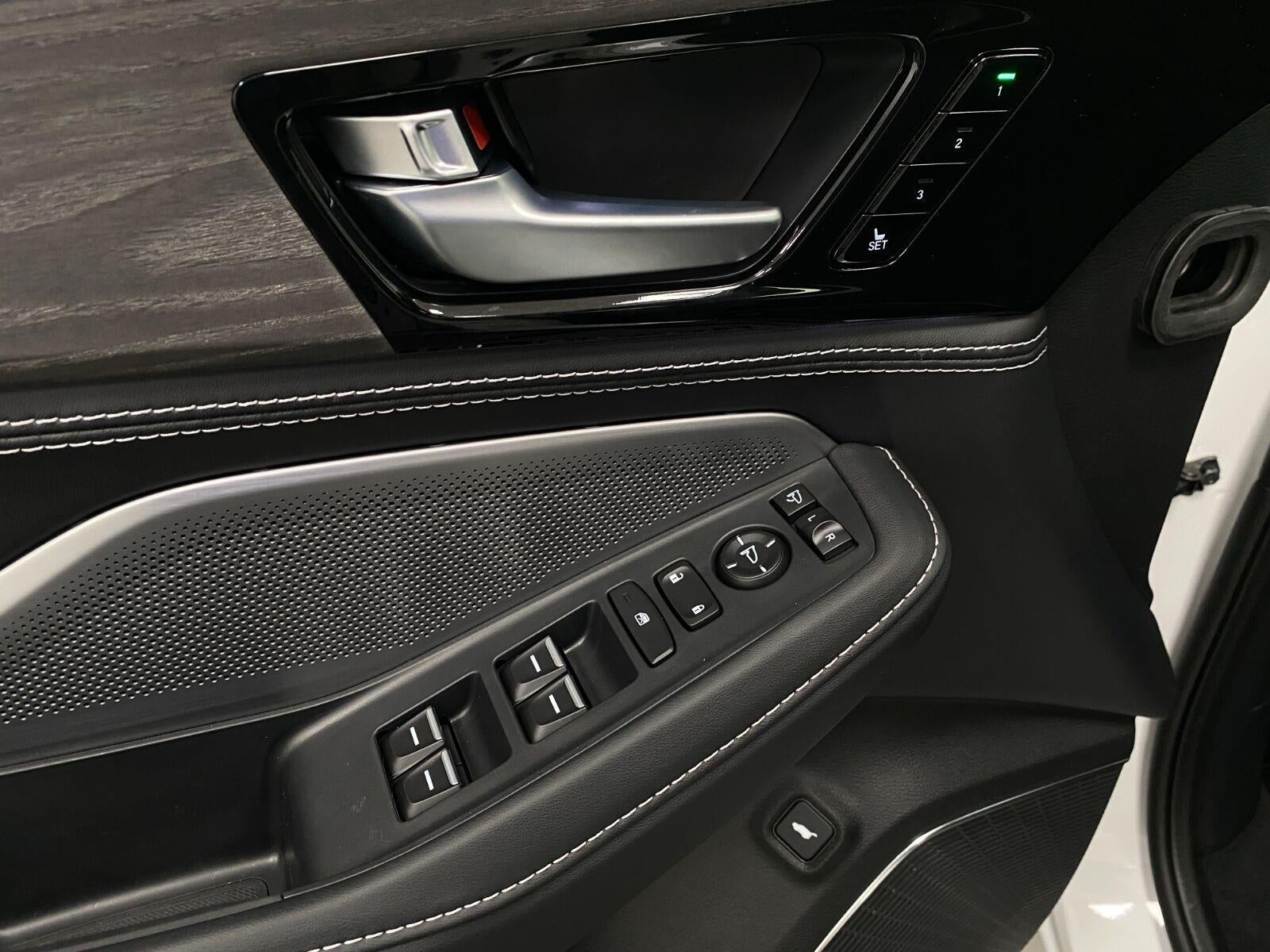 2026 Acura MDX SH-AWD w/Advance Package