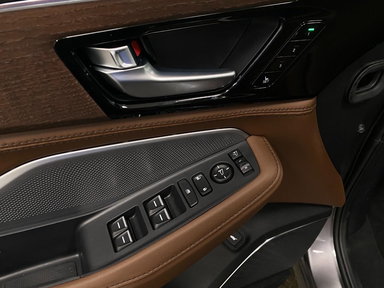 2026 Acura MDX SH-AWD w/Advance Package