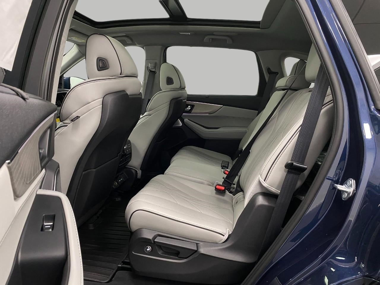 2026 Acura MDX SH-AWD w/Advance Package