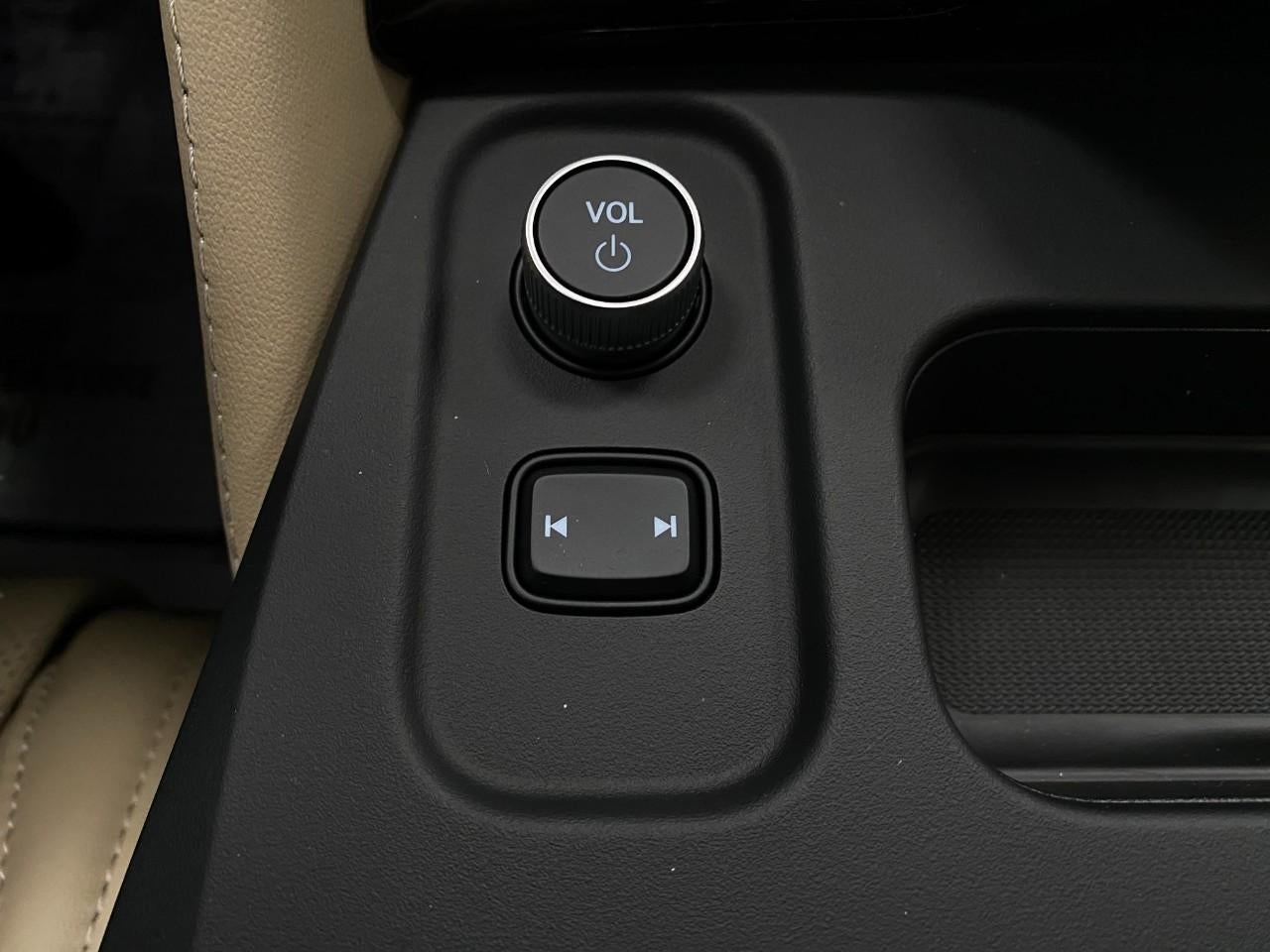 2026 Acura MDX SH-AWD w/Advance Package